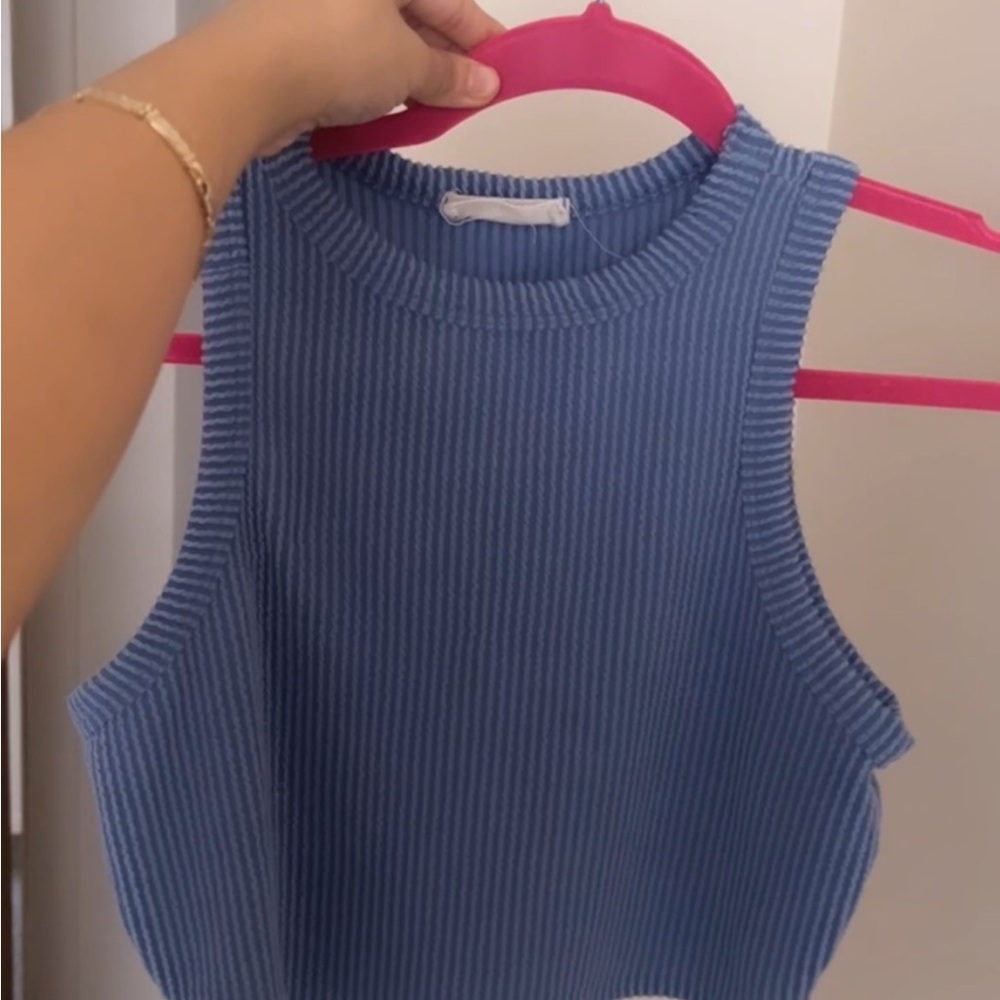 Two piece set